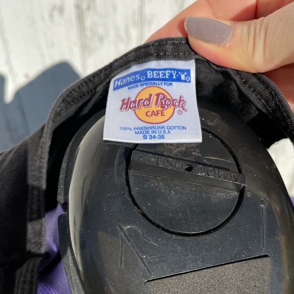 Hard Rock Cafe Tank - Picture 4 of 4